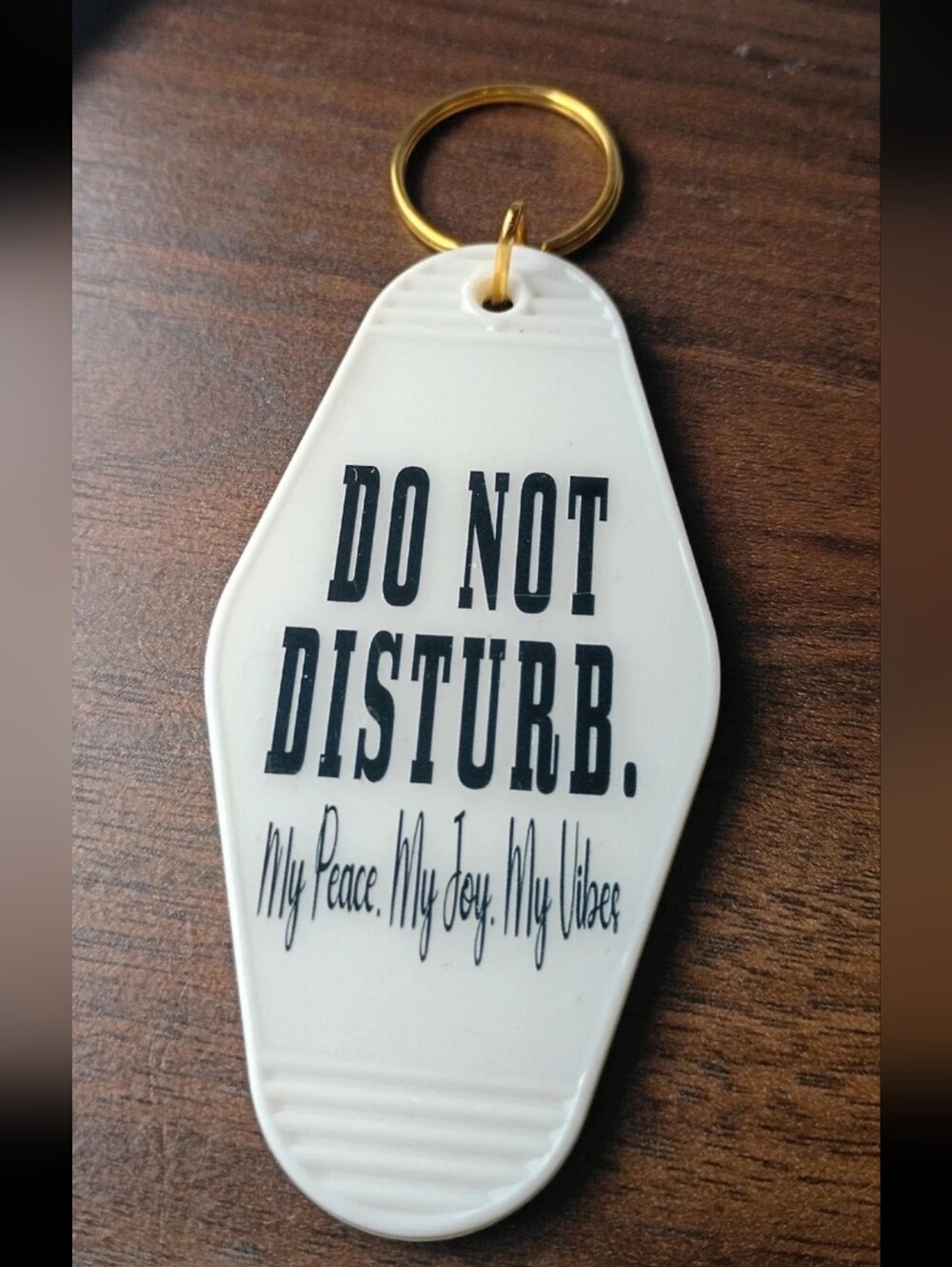 Do Not Disturb White Keychain Key & Card Holder